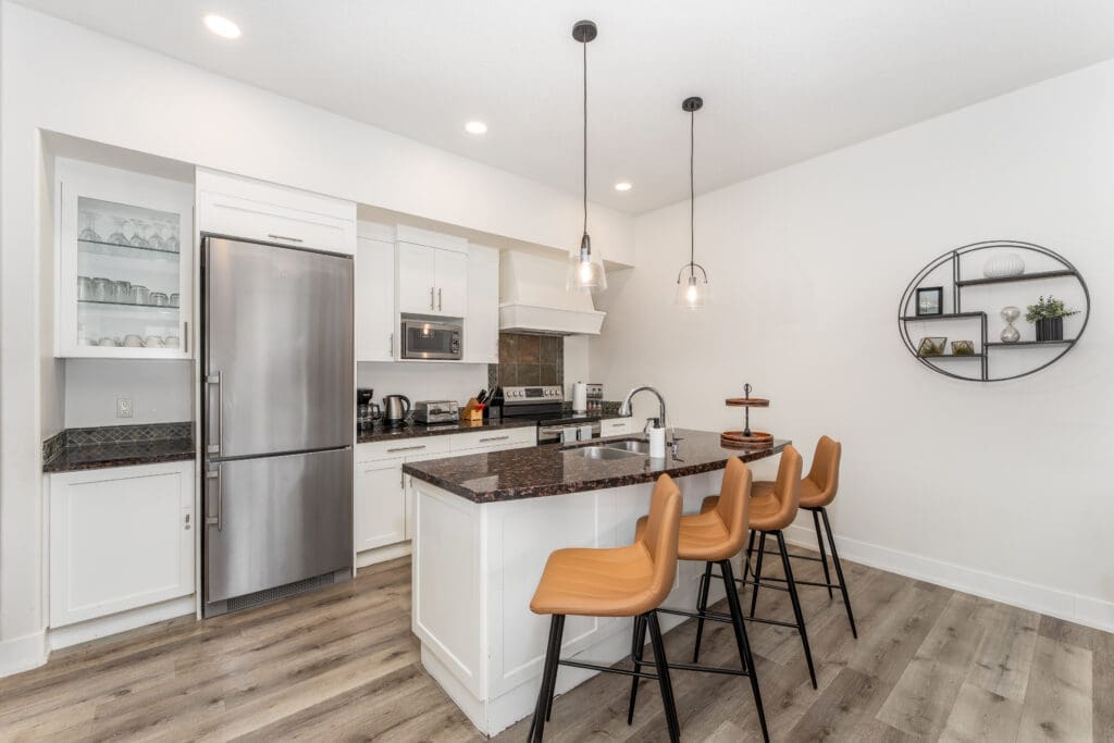 412 187 Kananaskis Way
