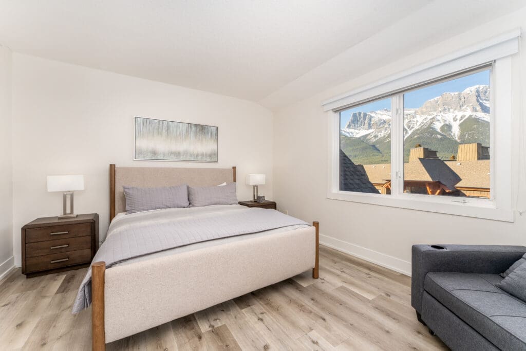 412 187 Kananaskis Way